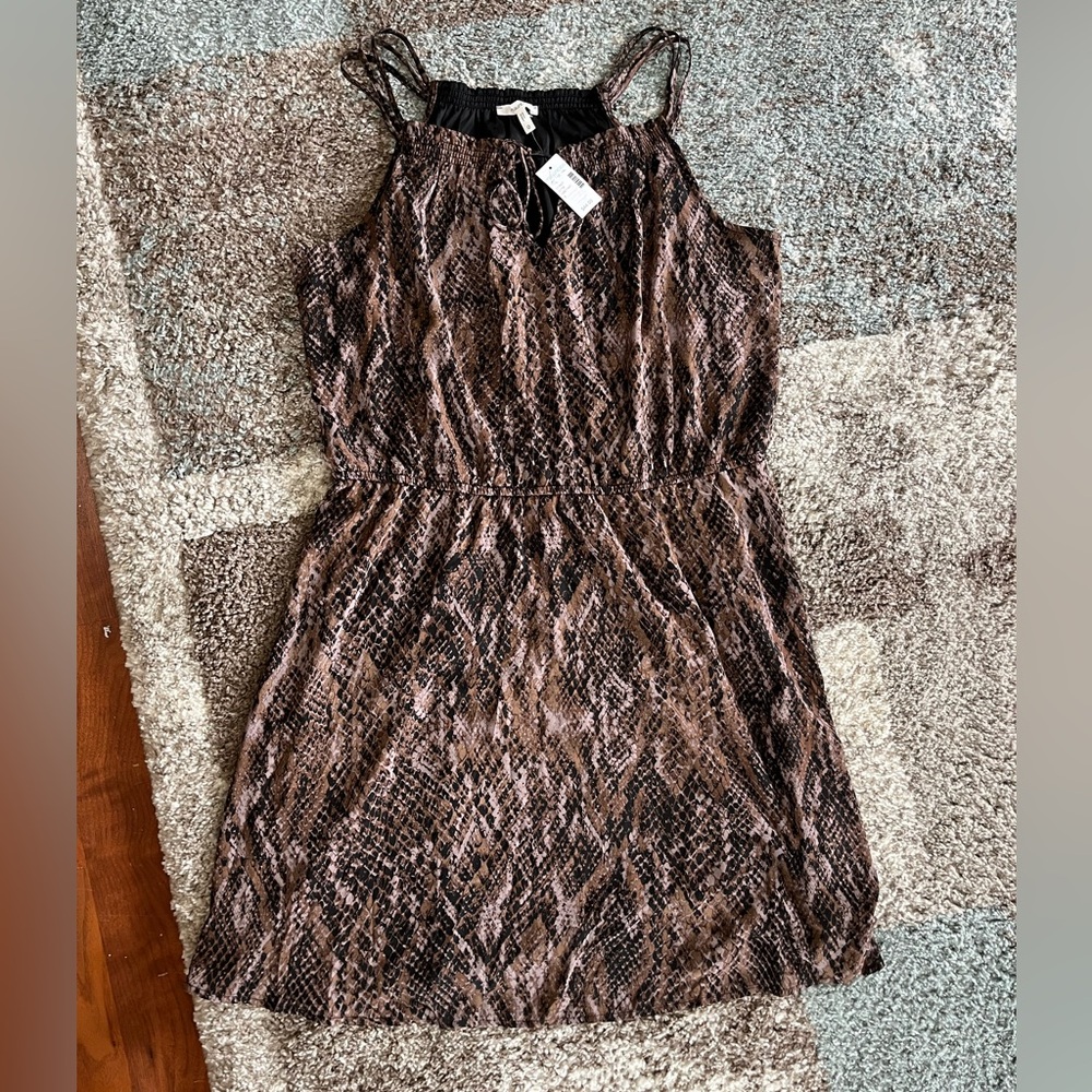 Maurices Snakeskin Keyhole Neck Dress Women’s Size 0 New With Tags - Picture 2 of 9